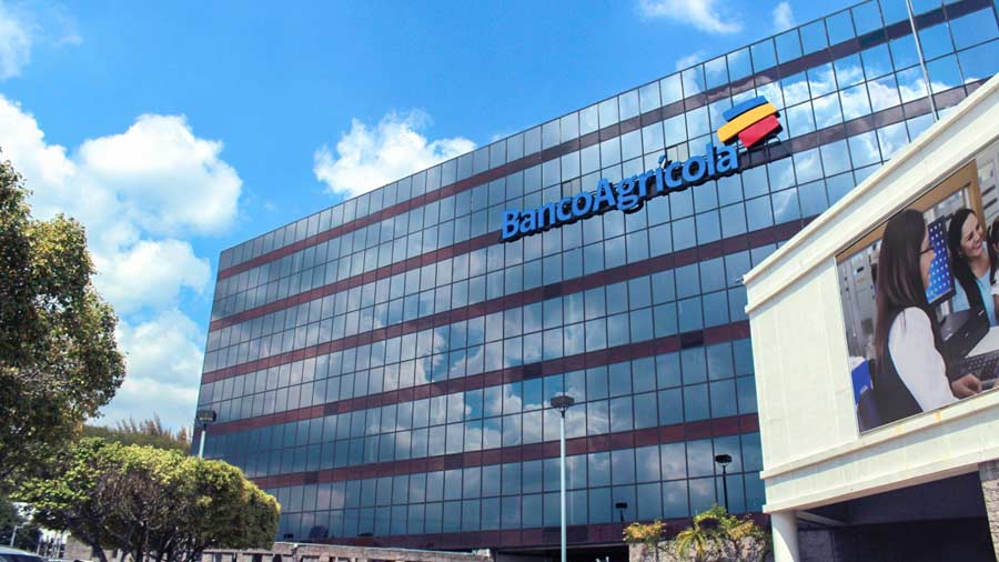 Banco Agrícola aspira llegar a 200 mil usuarios en línea