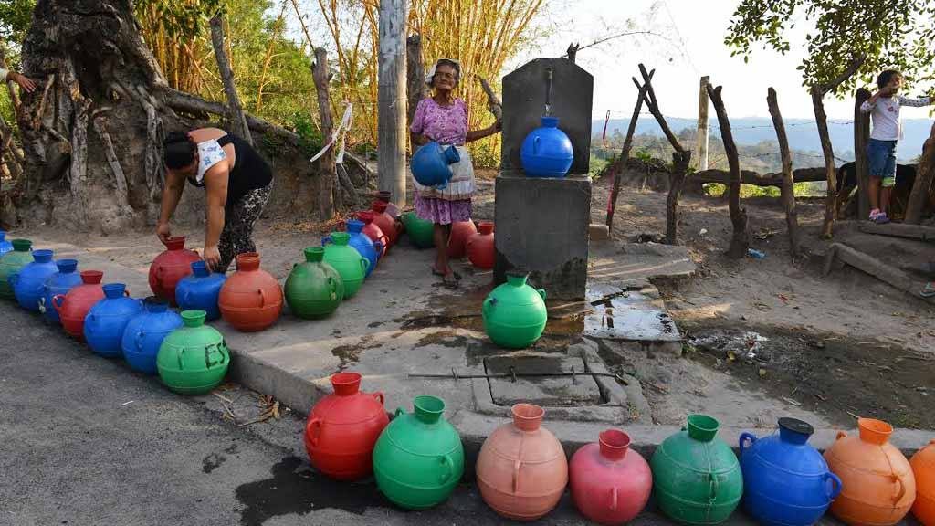 Sánchez Cerén aborda crisis del agua y participación ciudadana en Consejo de Ministros