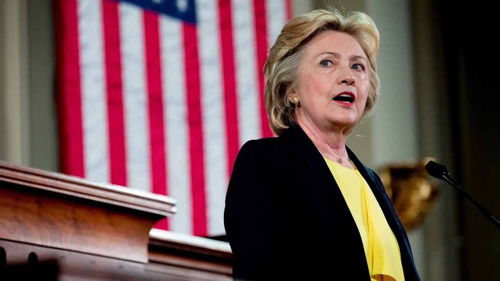 Clinton podría ser investigada por un fiscal especial