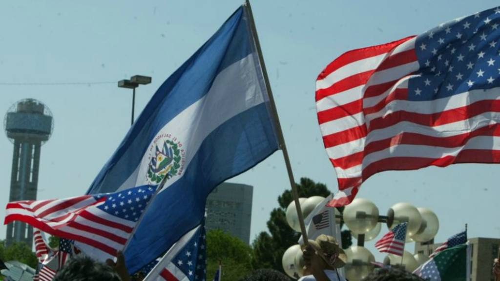 Salvadoreños en Estados Unidos