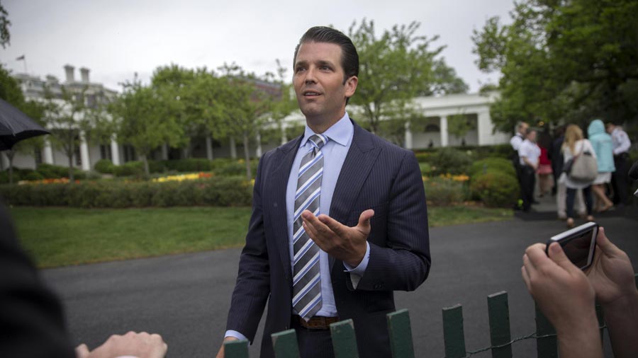 Trump Jr. intercambió mensajes con WikiLeaks durante campaña