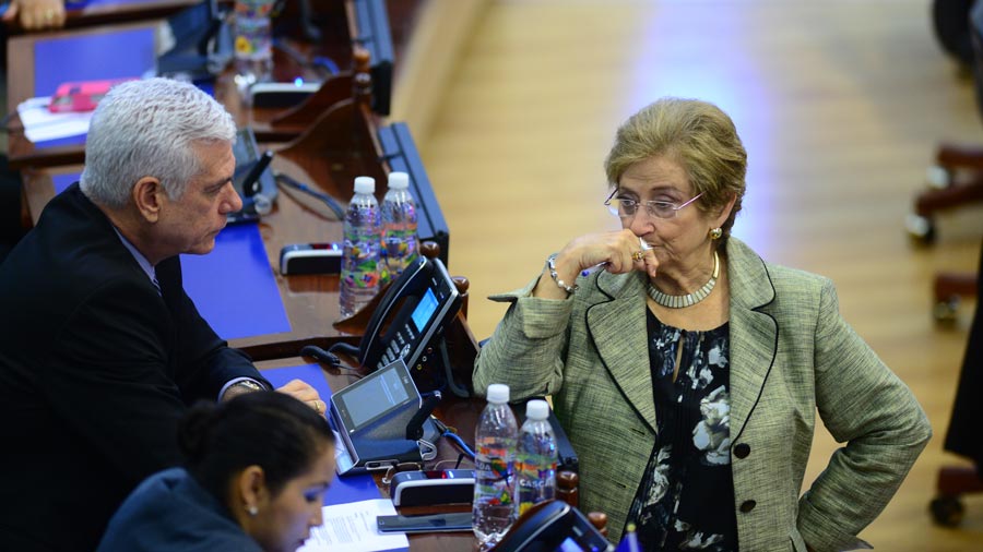Diputados evalúan préstamo para financiar el presupuesto 2018