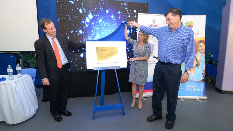 Museo Tin Marín inaugura su planta de energía renovable