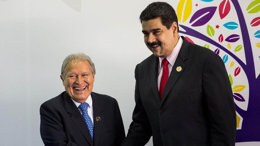 Presidente salvadoreño viaja a Venezuela para participar investidura de Maduro