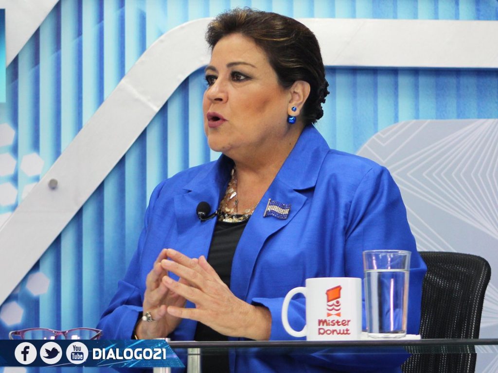 Diputada advierte a salvadoreños no dejarse manipular por caravana a Estados Unidos
