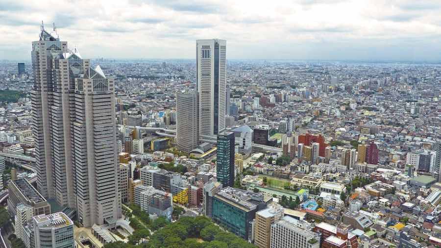 Japón aprueba plan para recibir trabajadores extranjeros