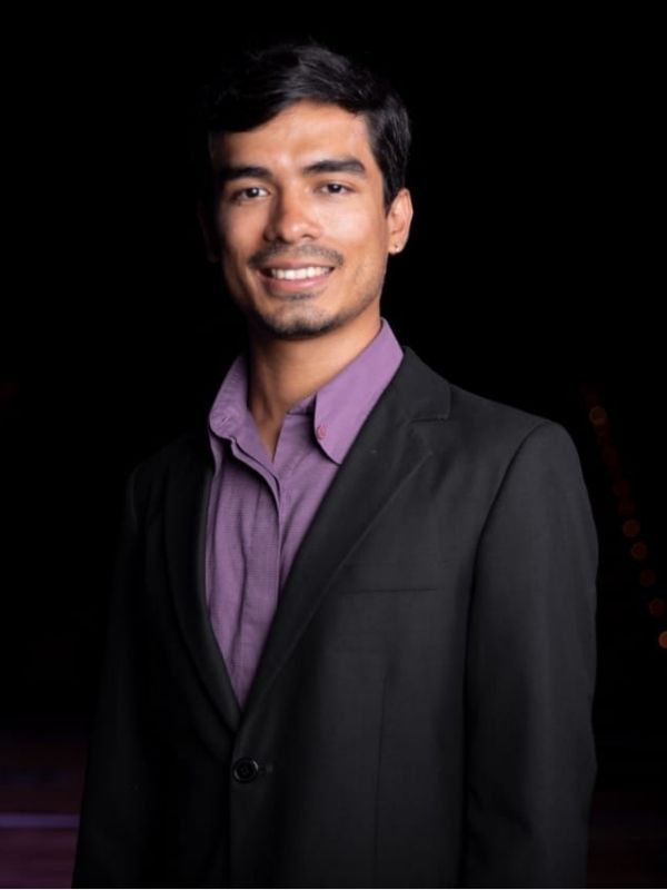 Eleazar Membreño, músico salvadoreño.