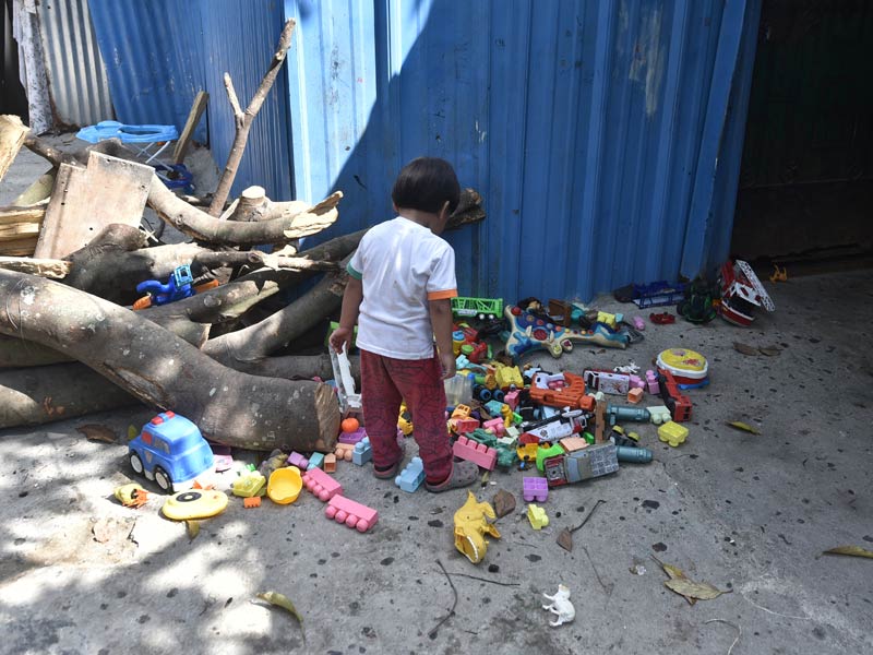 Niñez, pobreza, exclusión, marginalidad. Casa en la comunidad Gerardo Barrios de Soyapango. Foto EDH / Miguel Lemus