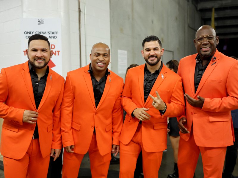Carlos Vives y Grupo Niche