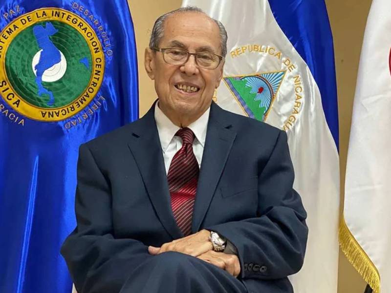 Ricardo Acevedo Peralta-Excanciller-Fallecimiento
