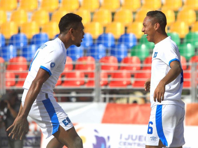 El seleccionado Jason Urbina (d.), en un partido pasado con la Selecta. Foto: Cortesía Indes