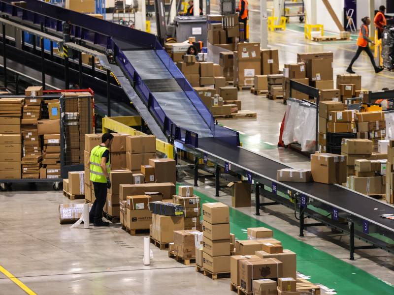 Servicio- Postal- FEDEX- Paquetería