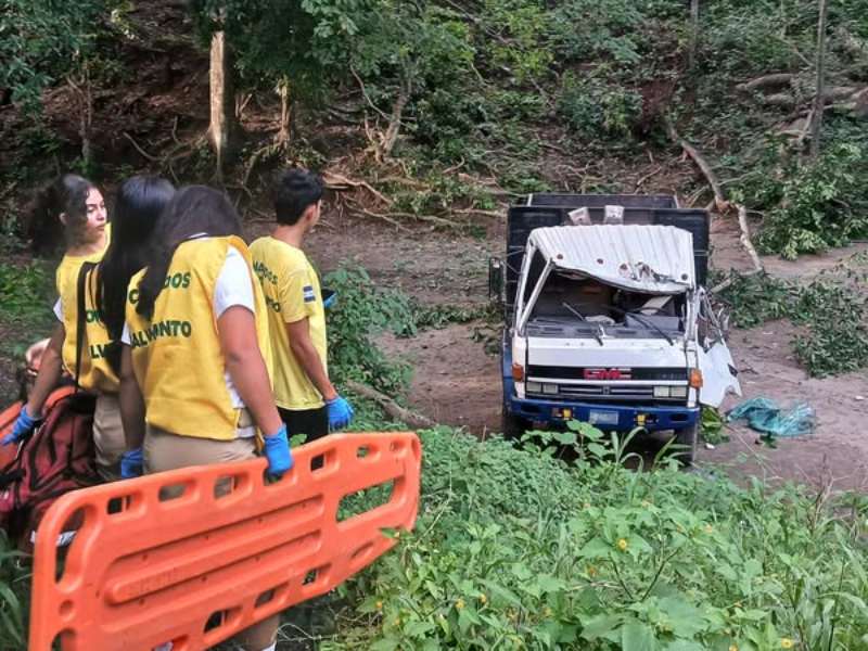 Socorristas atendieron la emergencia. Foto / Cortesía Comandos de Salvamento