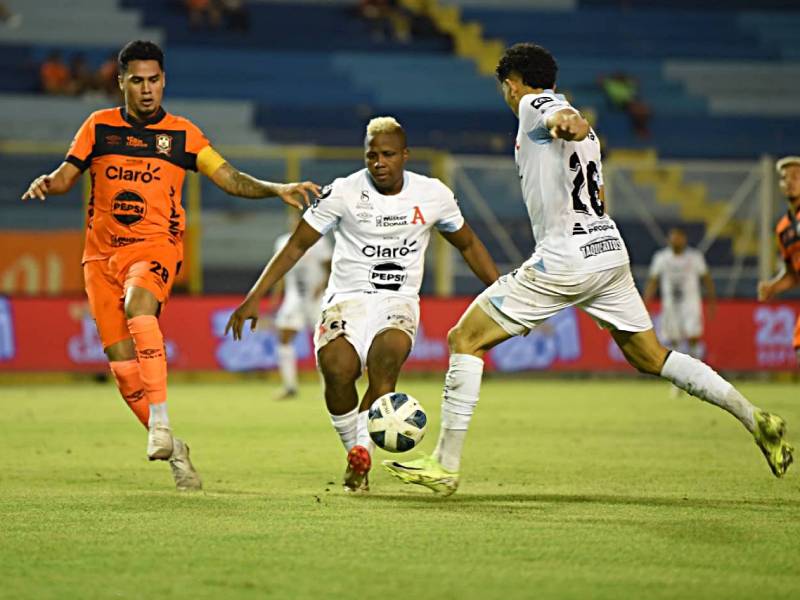 Águila vs Alianza