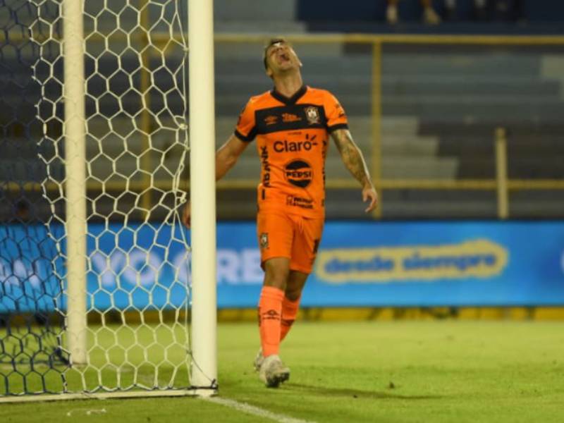 Águila vs Alianza