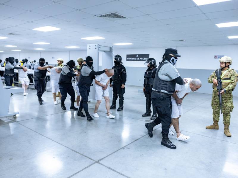 CECOT- Migrantes- Venezuela- El Salvador