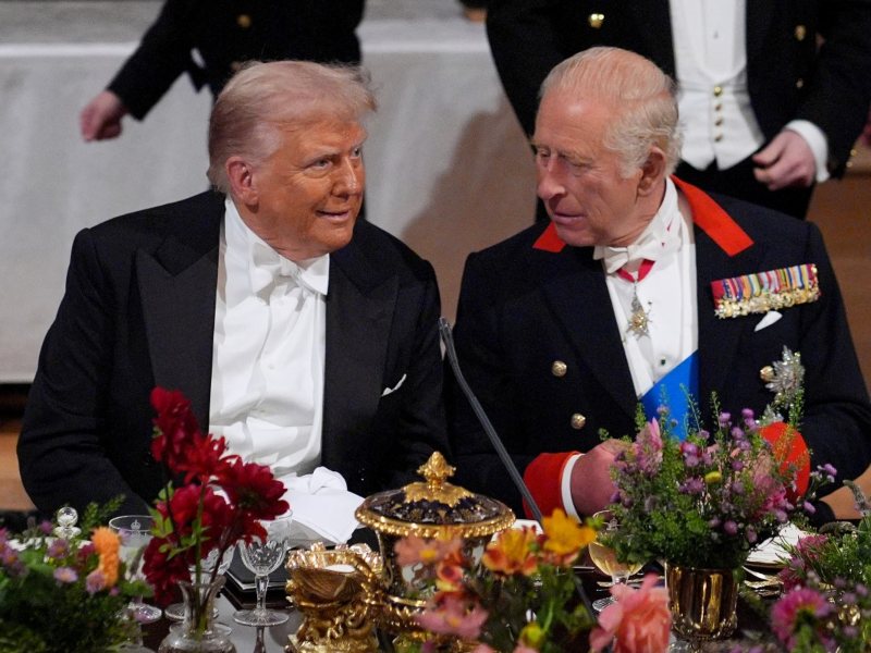 Donald Trump Rey Carlos III visita Reino Unido