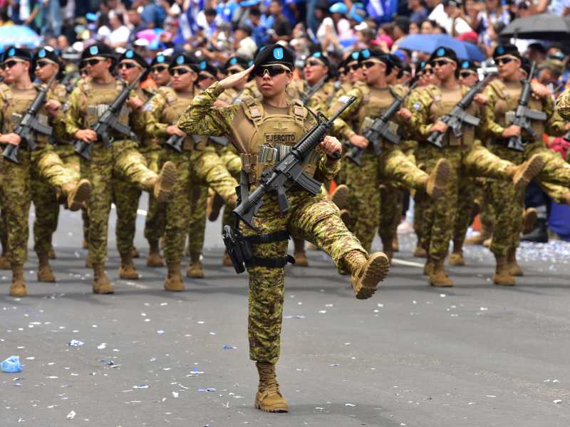 EDC Desfile cívico estudiantil y militar 15 de septiembre 96