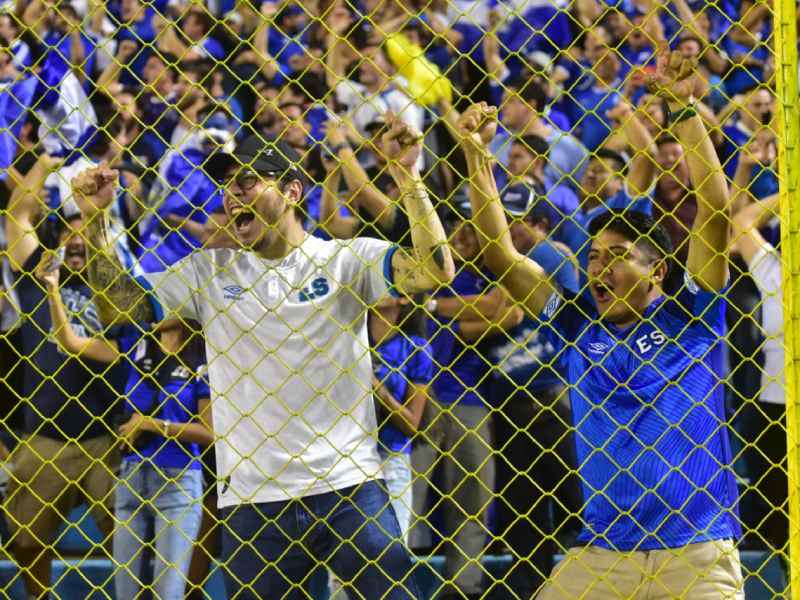 El Salvador Surinam