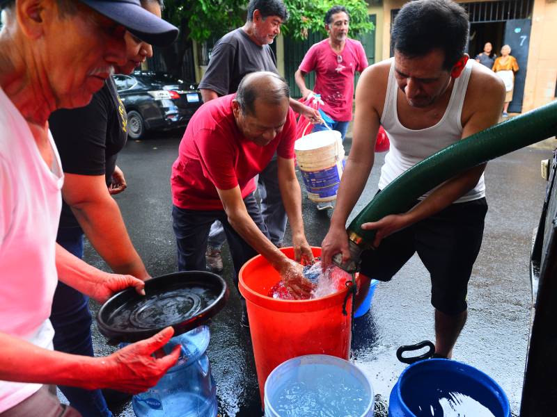 LM- Falta de Agua zona de San Salvador