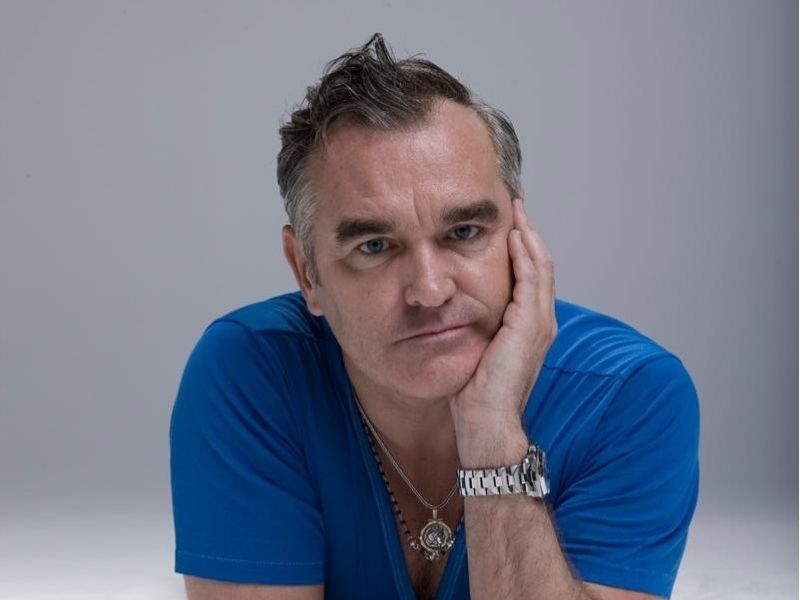 Morrissey cantante británico.