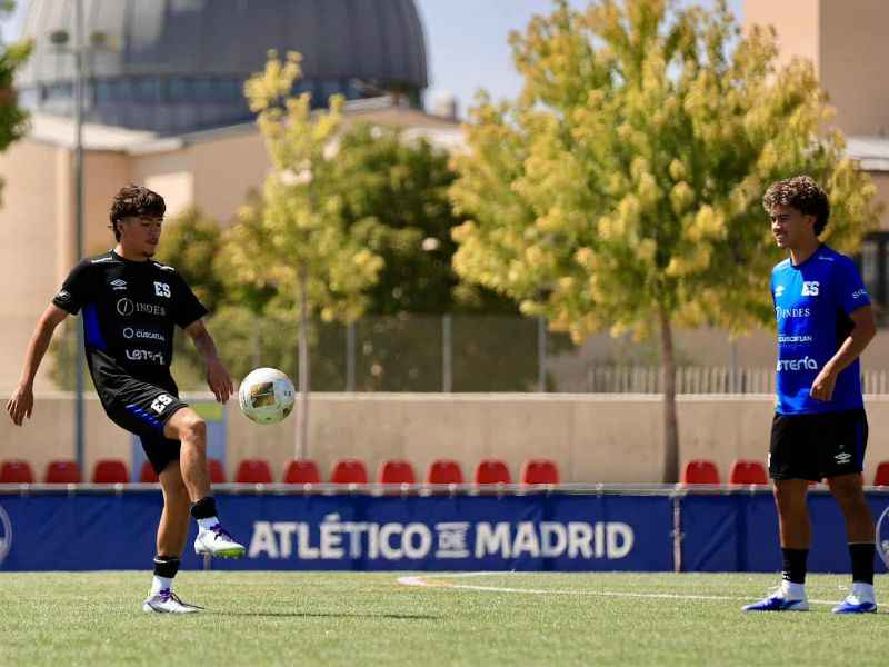 Entrenamiento de la Sub 17 en España, para su gira por Europa. Foto: Cortesía Indes