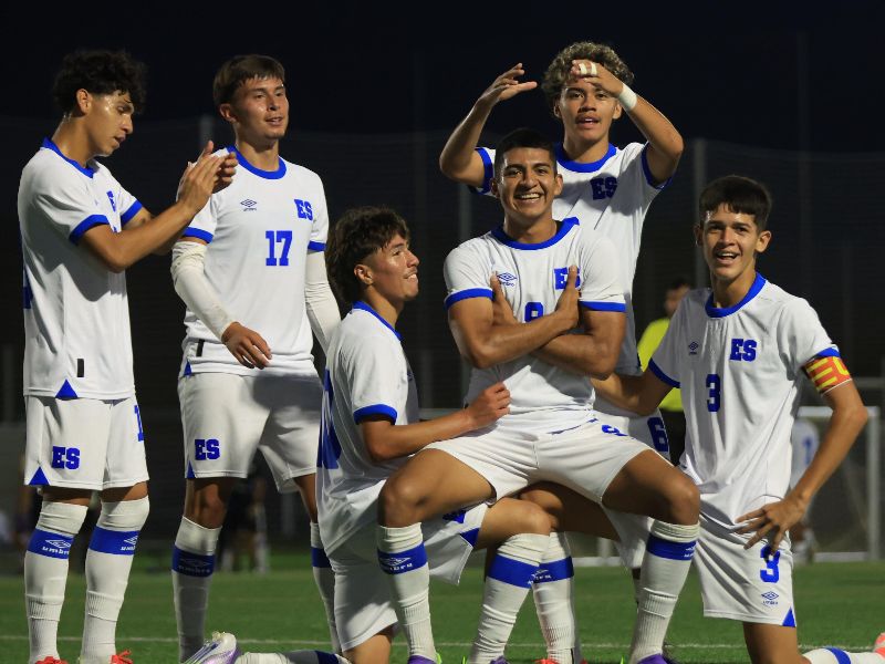 luis tobar el salvador selecta atletico madrid amistoso video gol viral