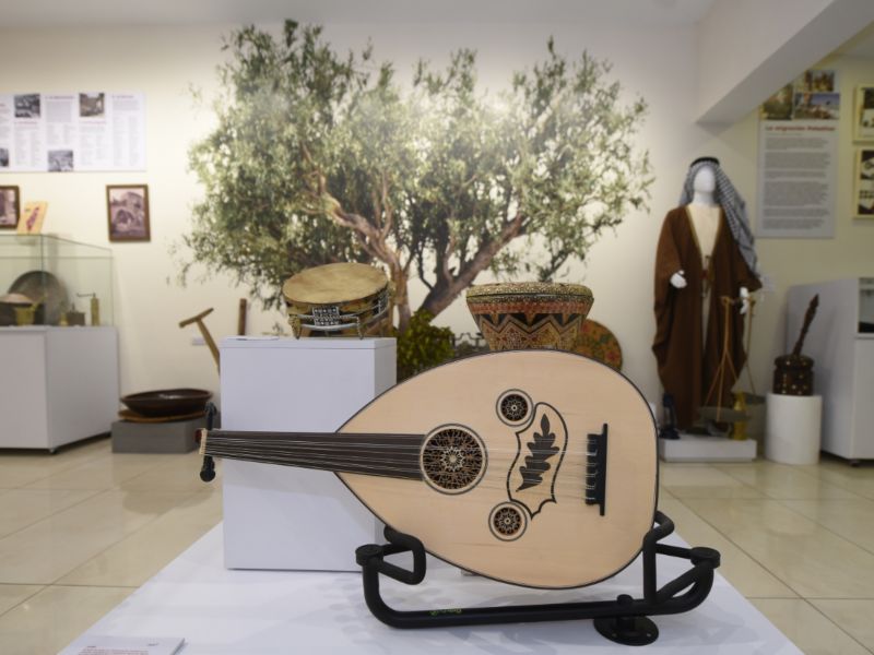 La mayoría de piezas que conforman este museo son originales y en su mayoría son importadas desde las tierras árabes que pertenecían a Palestina. Foto: EDH / Menly González