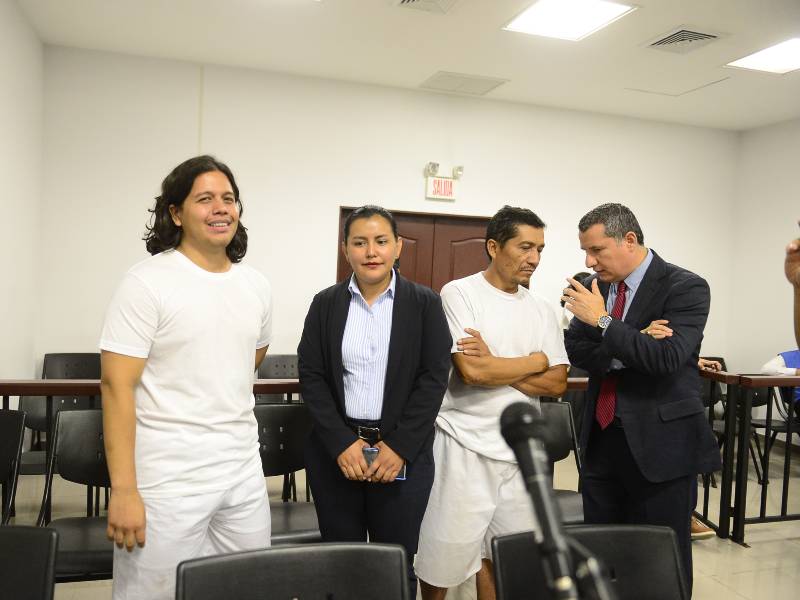 Caso Cooperativa El Bosque, siguen detenidos el abogado ambientalista Alejandro Henríquez y el pastor José Ángel Pérez | foto EDH.