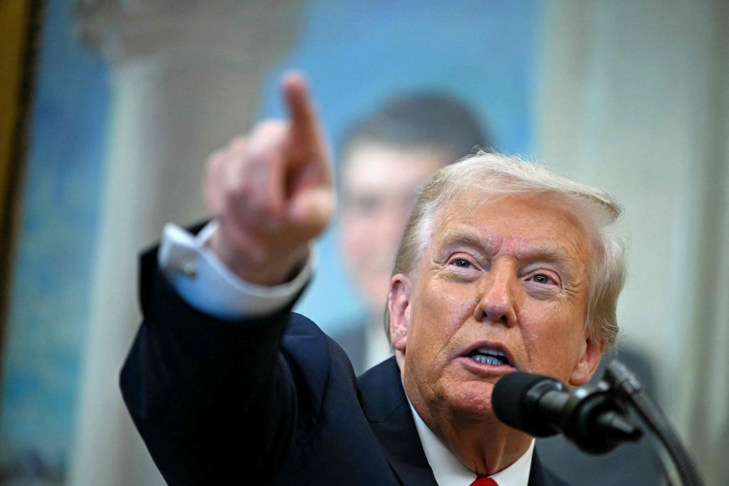 US-POLITICS-TRUMP thumbnail