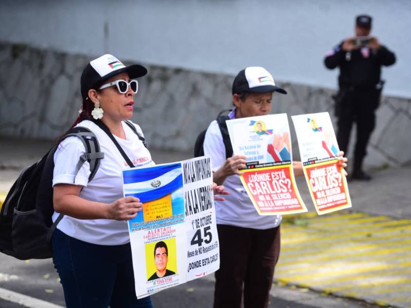 Eneida Abarca, madre del joven desaparecido Carlos Abarca | foto EDH/ Emerson Del Cid.
