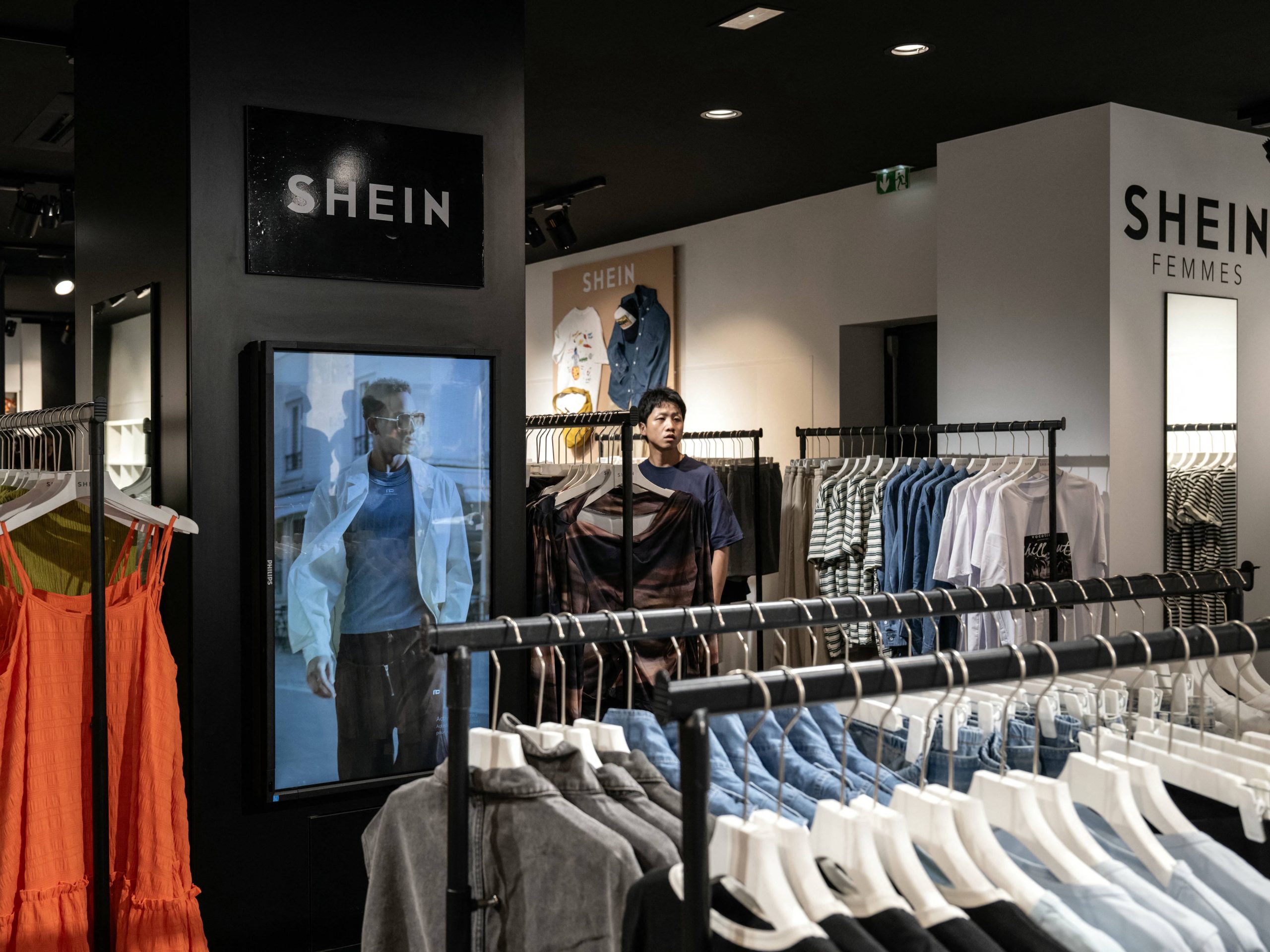 France China Singapore Economia Fashion