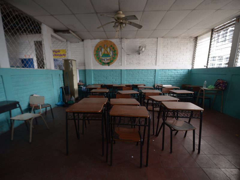 Cierre Centro Escolar Argentina San Salvador