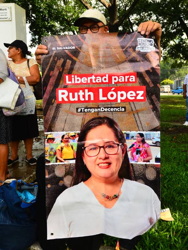 LM- MOVIR- Familias- Capturas- Regimen- Gobierno-Procedería- Humanos