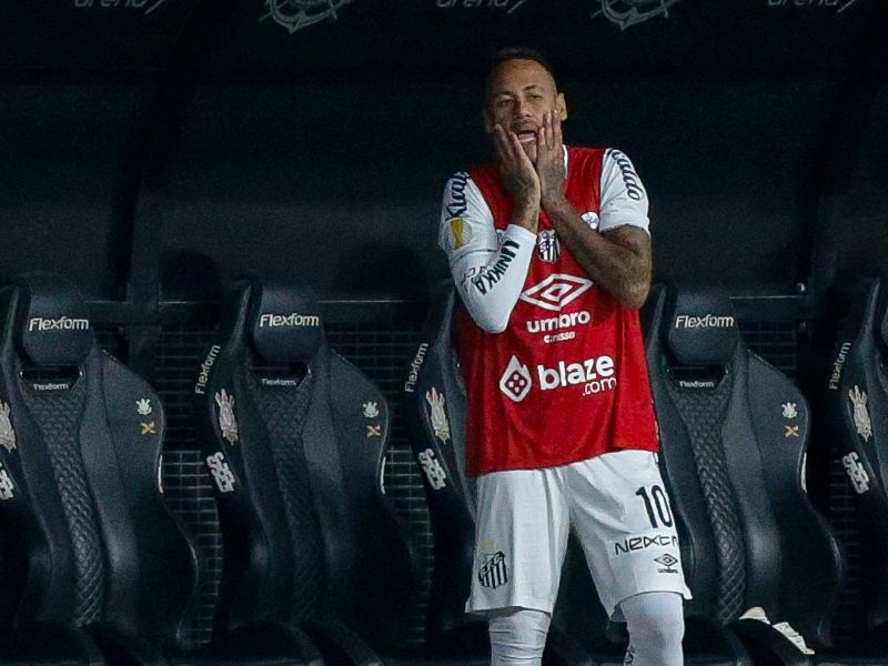 Neymar, en un partido pasado. Foto: EDH AFP