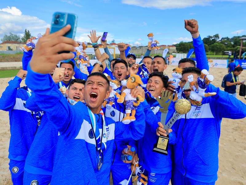 La Selecta Playera, con su oro de Guatemala 2025. Foto: Cortesía Indes