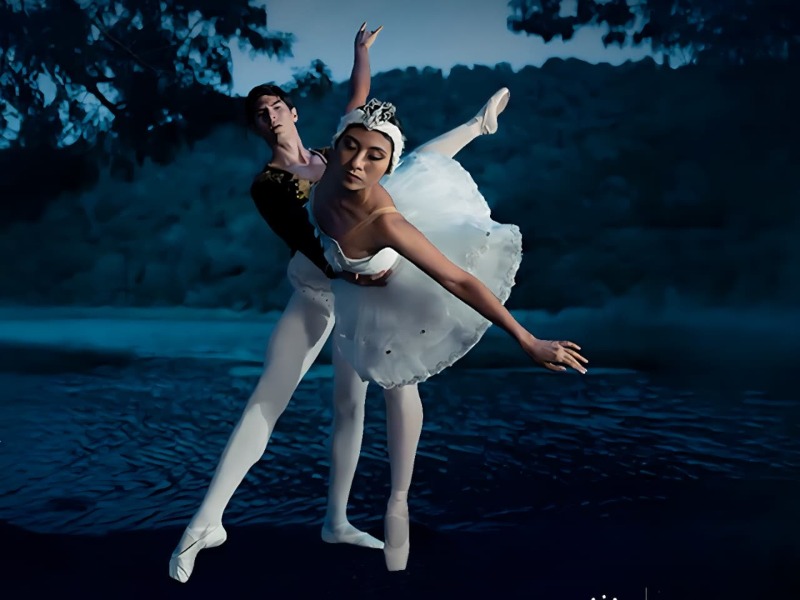 Ballet Nacional de El Salvador, El lago de los cisnes