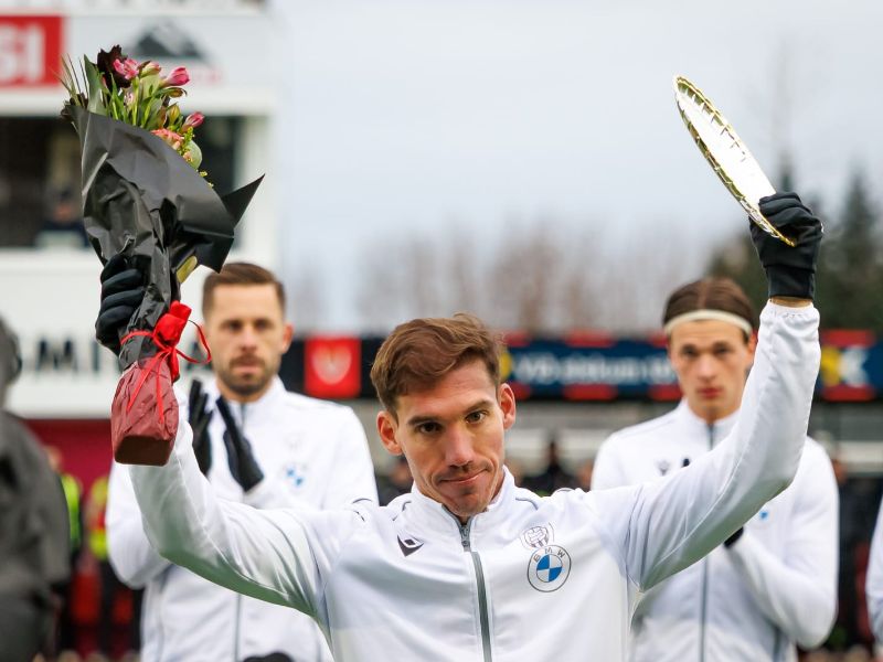 pablo punyed campeon islandia el salvador futbol 02