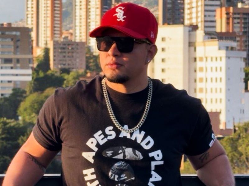 El artista salvadoreño de música urbana Tuanny está de estreno.