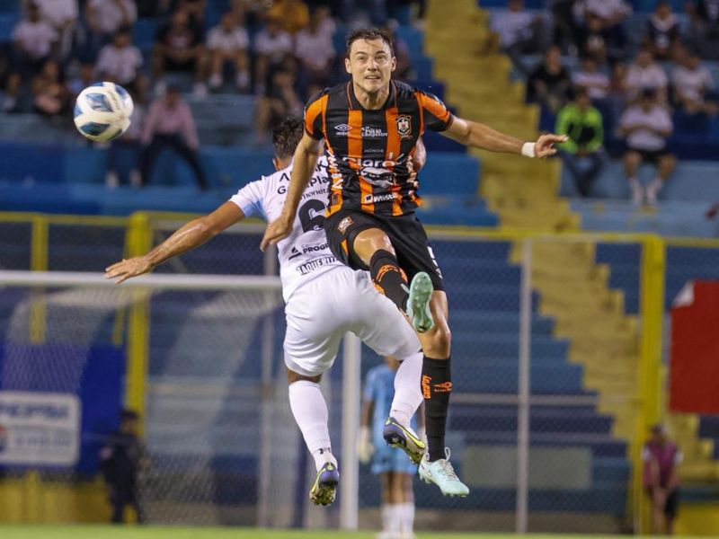 CD Aguila Alianza FC Tomas Granitto