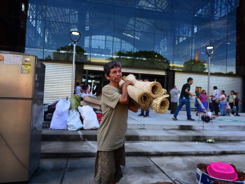 EDC Entrada de comerciantes a mercado san miguelito nuevo