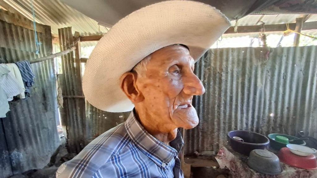 IM ADULTO 44 thumbnail