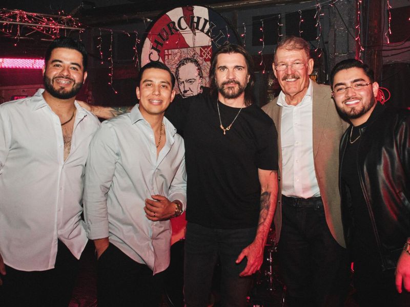 La Arrolladora Banda El Limon y Juanes