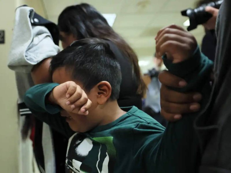 Menores de edad niños migrantes redadas EEUU