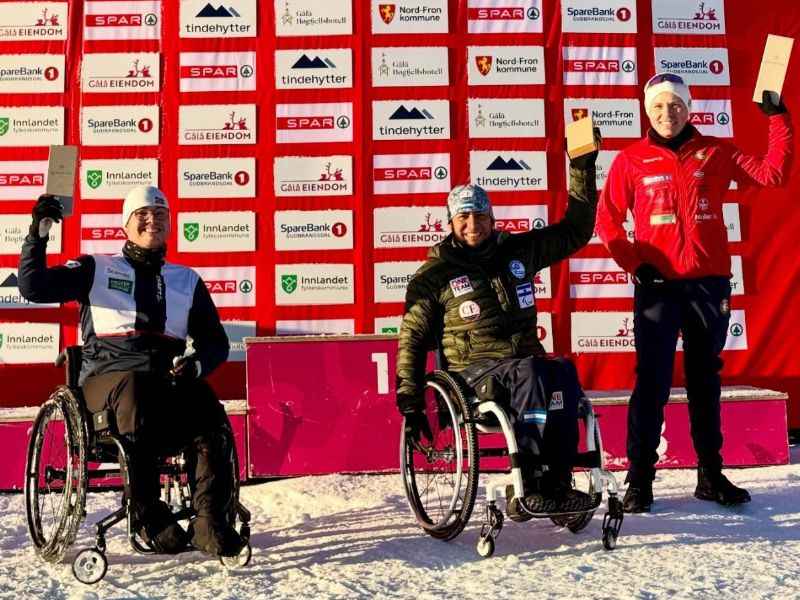 El paratleta David Chávez (i.), con boleto a los de Invierno. Foto: Cortesía Indes