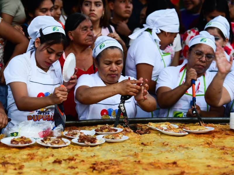 Pupusas- Dia Nacional- Celebración- Concursos- Olocuilta