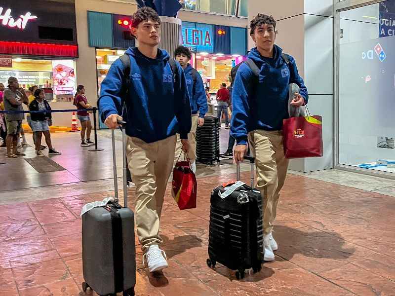 La Sub 17 regresó, este martes, de Qatar, tras participar en el Mundial. Foto: Cortesía Fesfut/LaSelecta