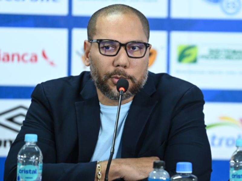 Yamil Bukele INDES Fesfut