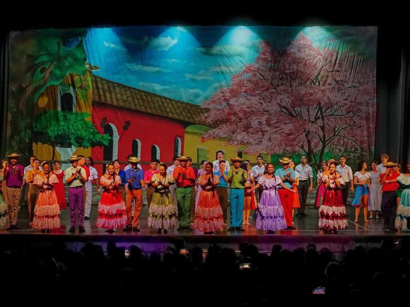 Ballet Folclórico de El Salvador