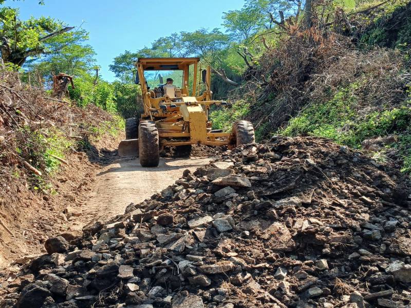 Trabajos en el cantón Nombre de Dios de Sensuntepeque | cortesía.